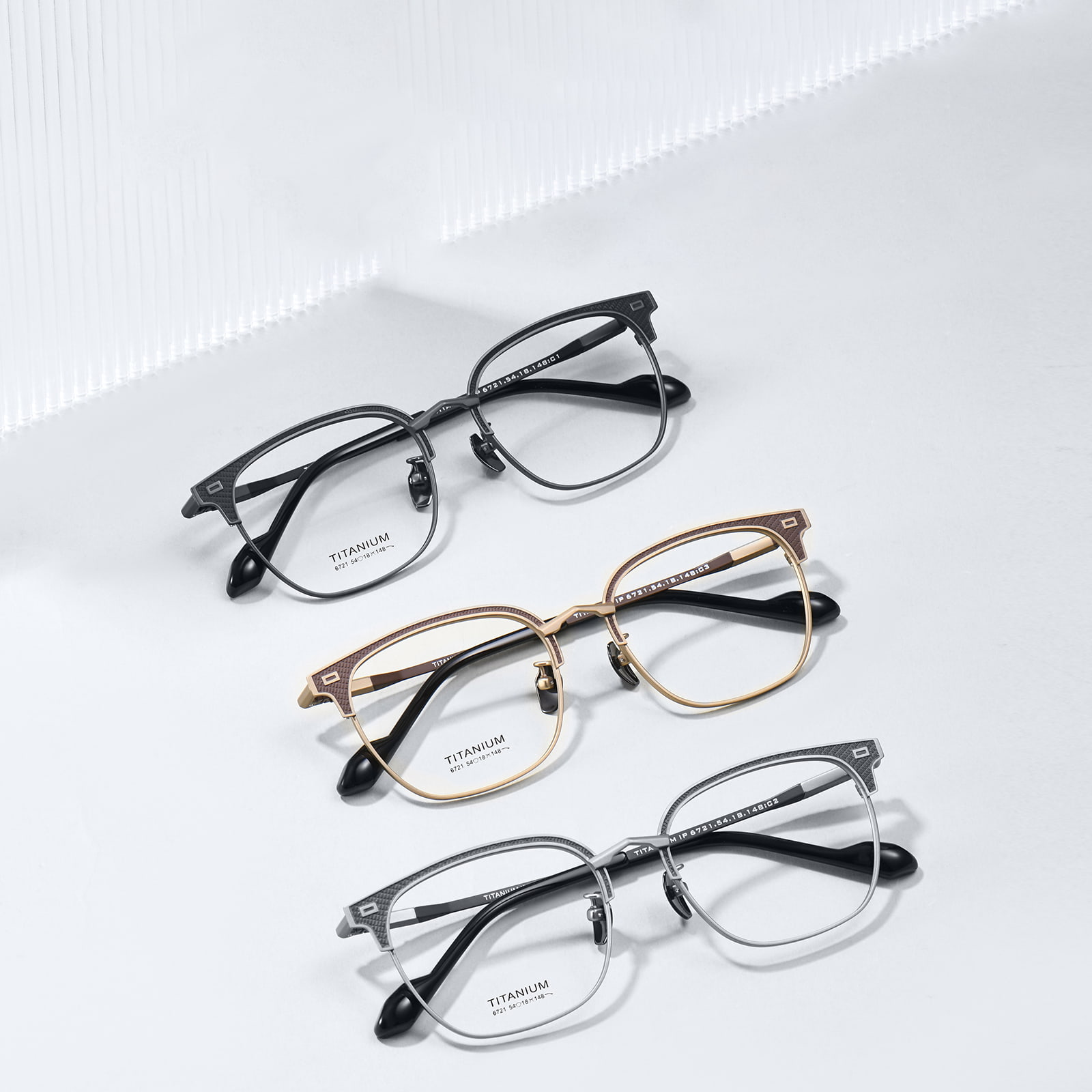 6721 Robuste galvanisierte, lichtechte Reintitanbrille