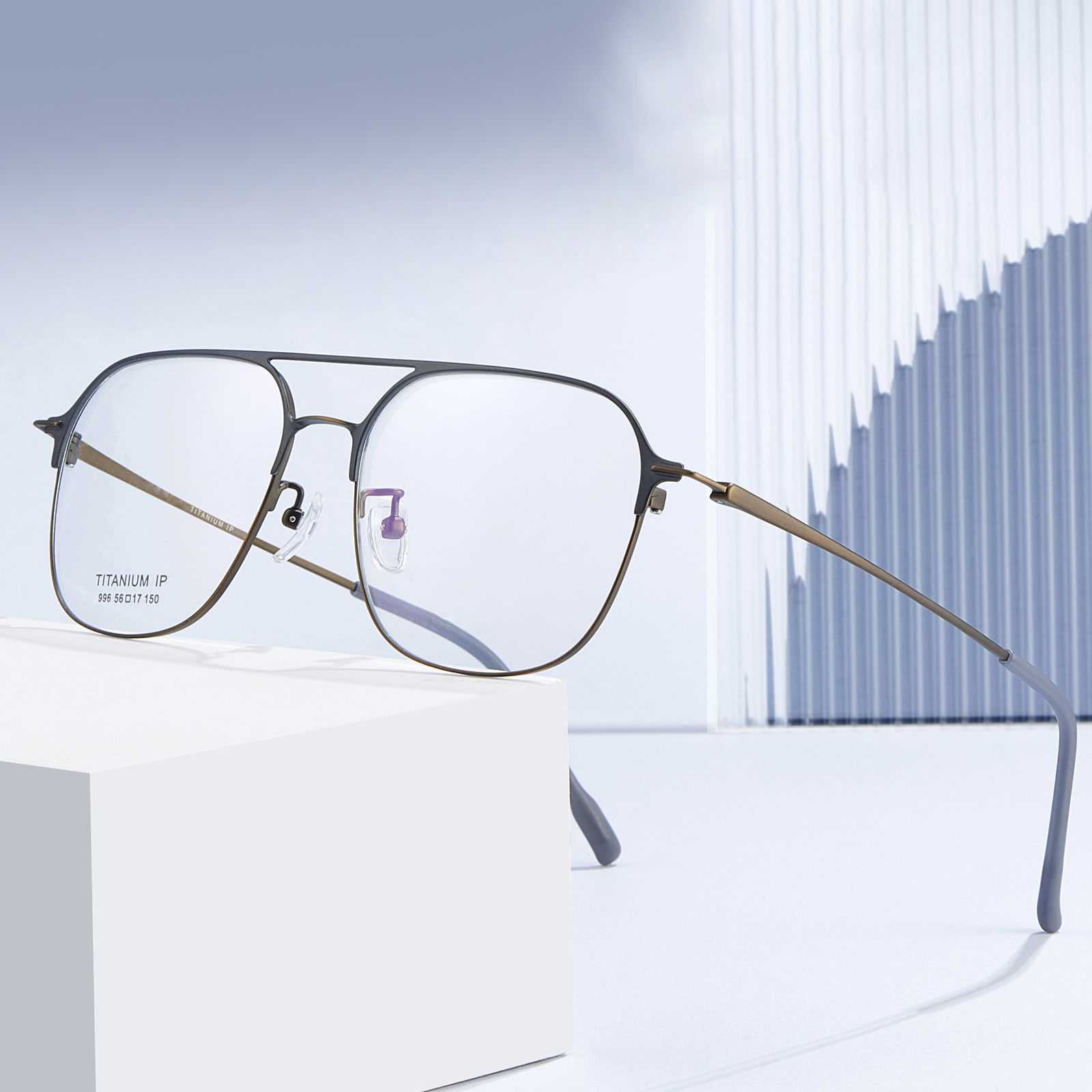 996 Einteilige Doppelstrahl-Brille aus reinem Titan