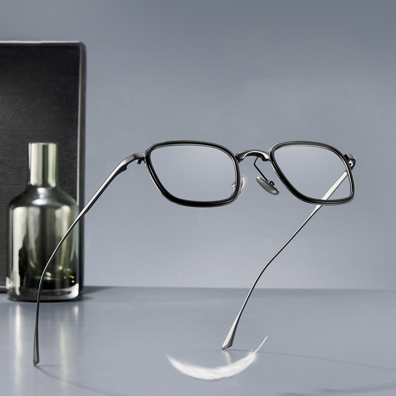 19052 Druckfreie, einzigartige Brille aus reinem Titan im japanischen Stil