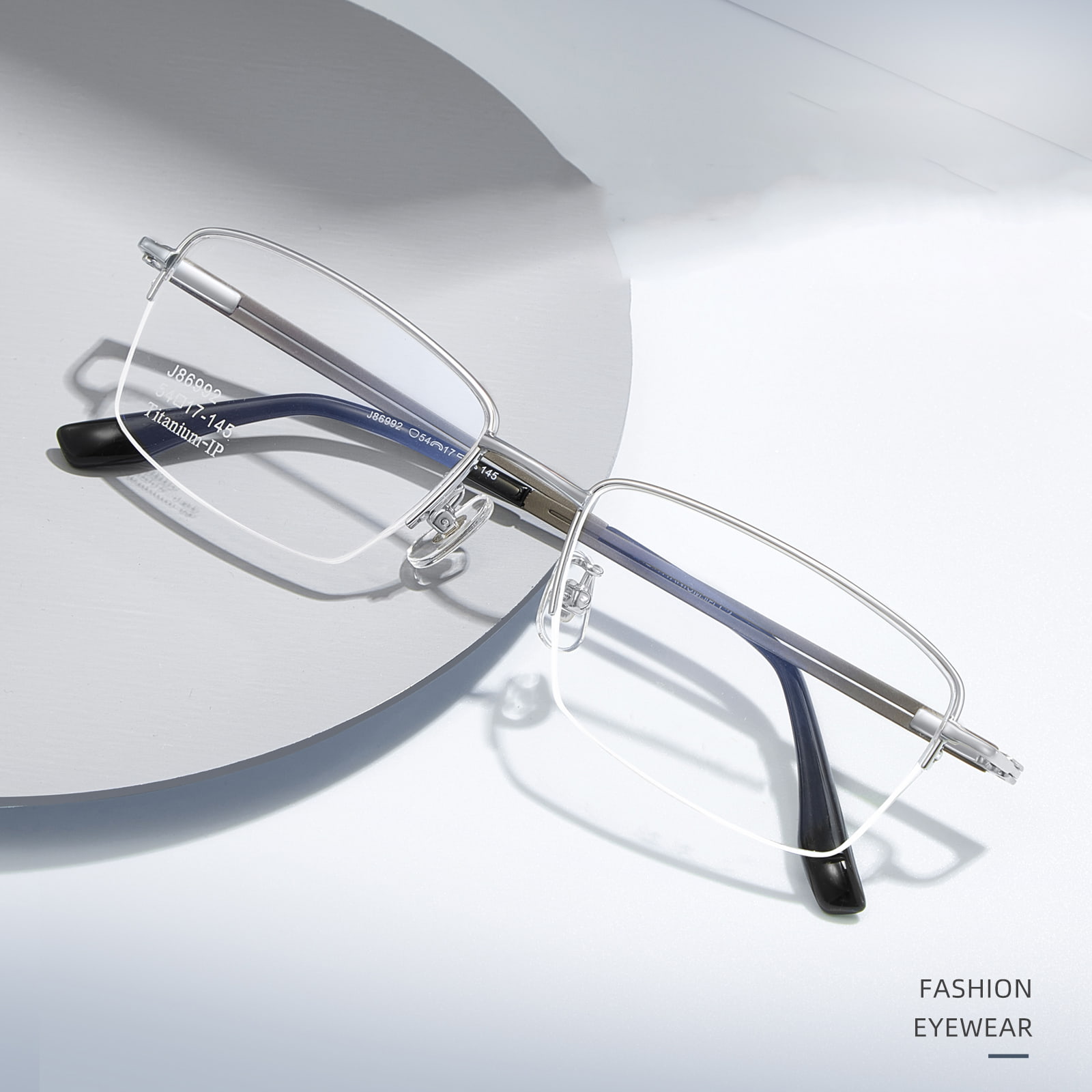 86992 Mehrfarbige, nicht ohrdrückende Brille aus reinem Titan