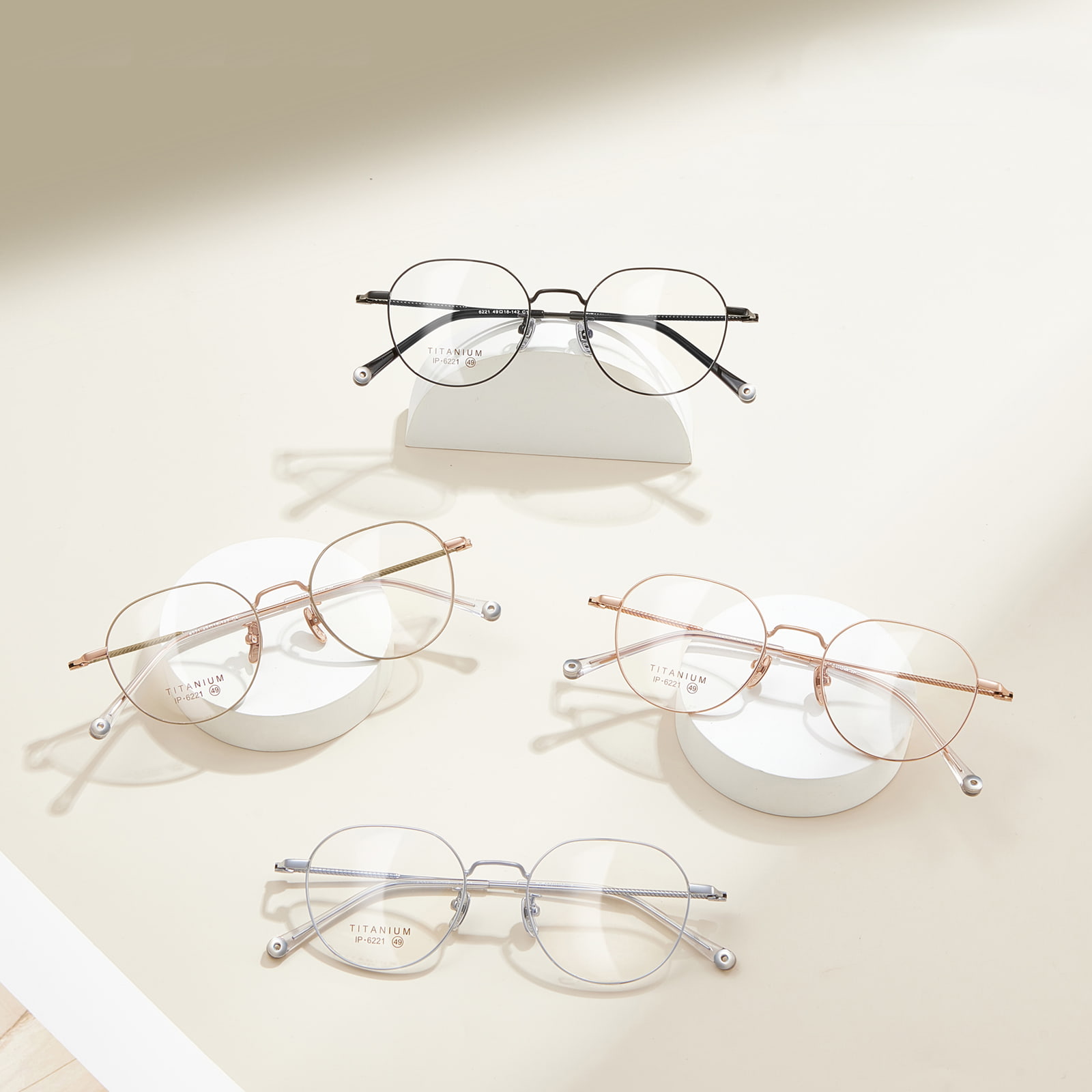 6221 Sanfte und kompakte nicht oxidierte reine Titanbrille