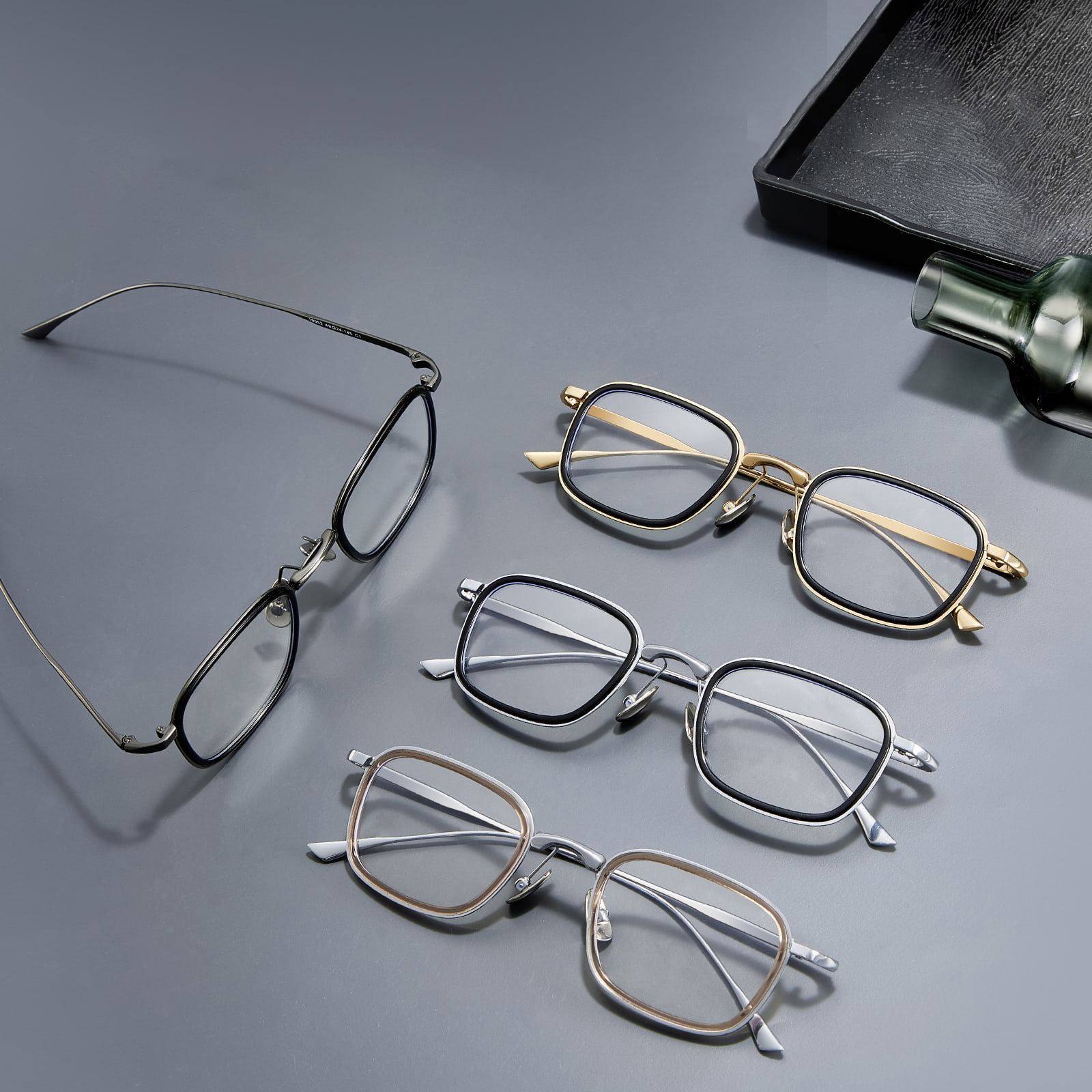19052 Druckfreie, einzigartige Brille aus reinem Titan im japanischen Stil