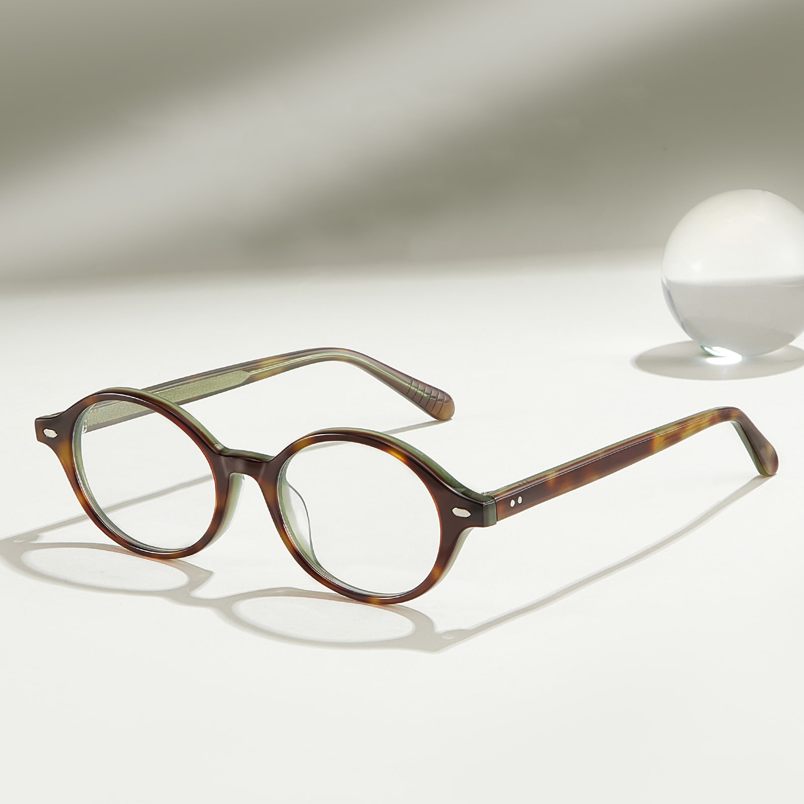 BC8046 Ovale einfache hypoallergene Acetatgläser